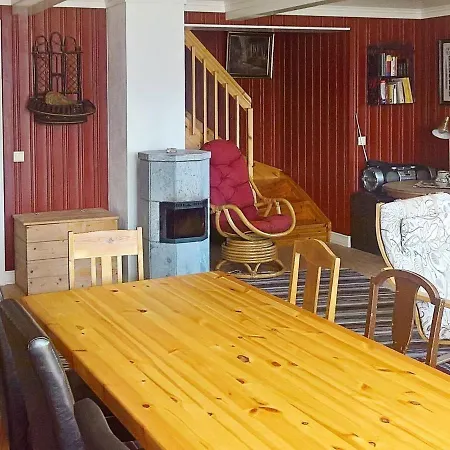 10 Person In Follafoss-by Traum Casa de Férias