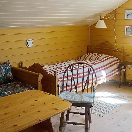 Four-bedroom In Follafoss Volset