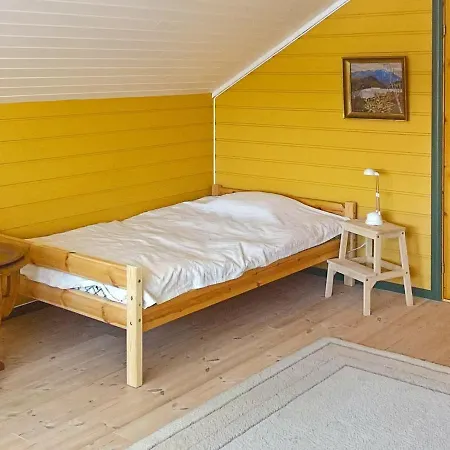 Casa de Férias 10 Person In Follafoss-by Traum